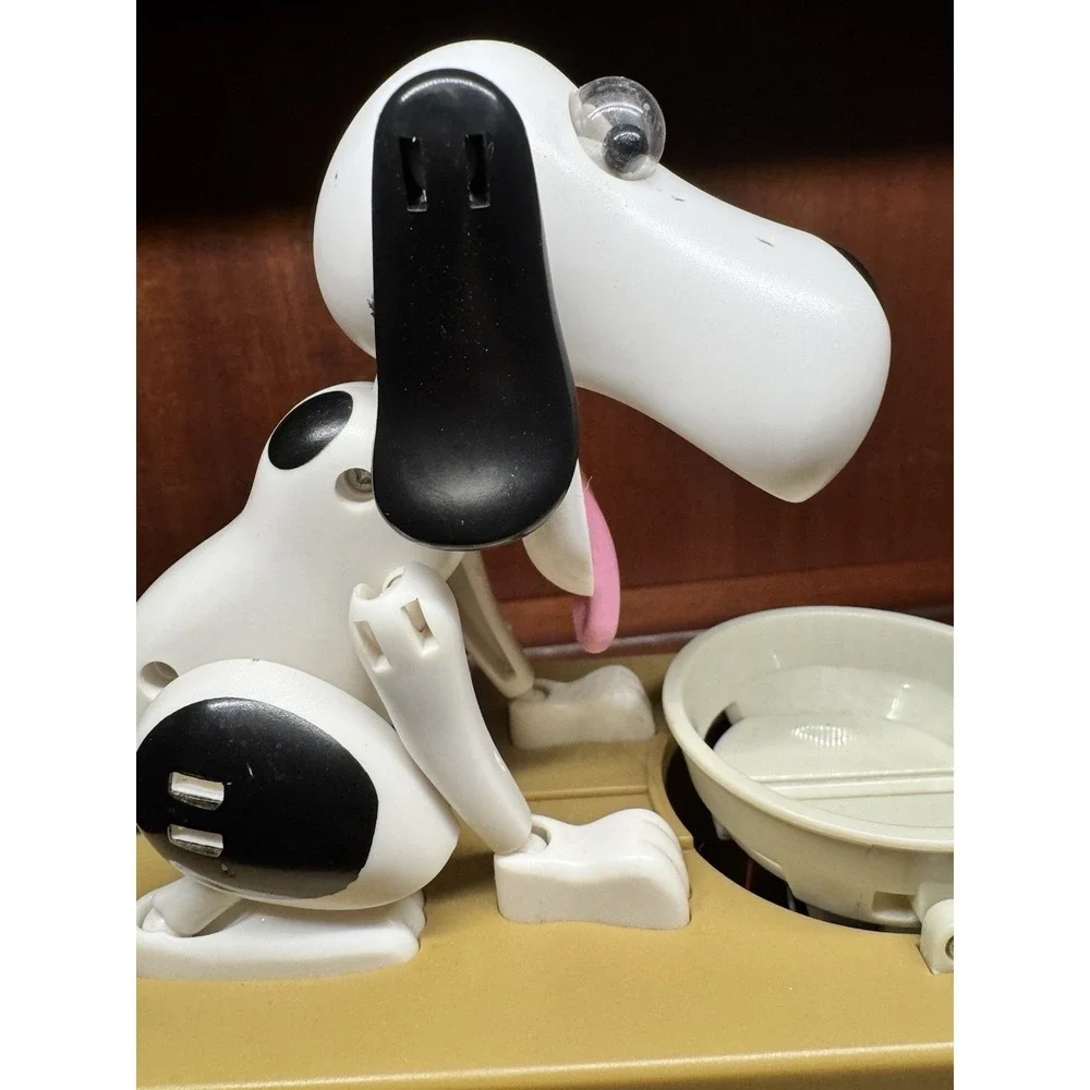 Hungry Dog Coin Bank Novelty Mechanical Penny Bank Licking‎ Bowl 